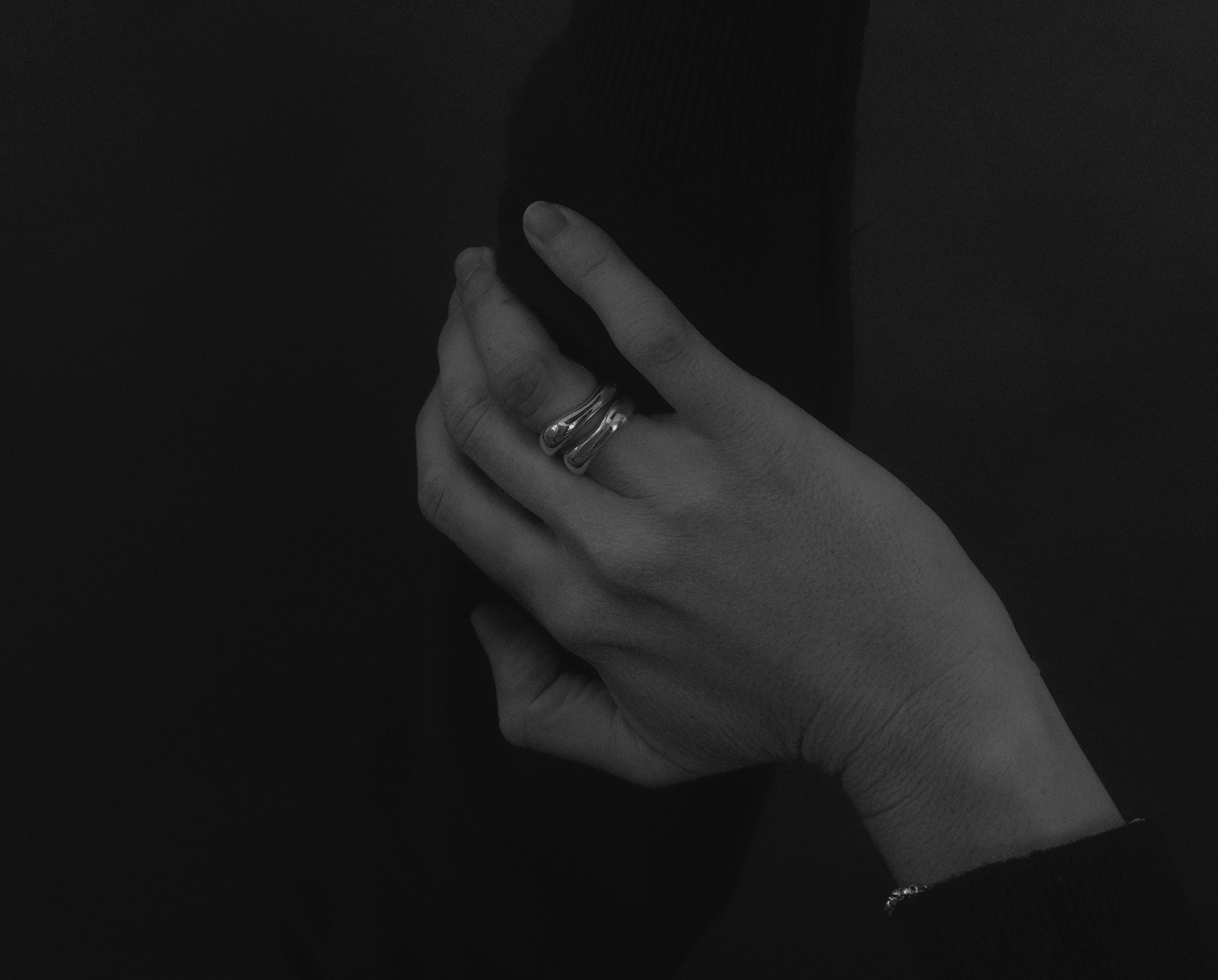 Shoulder II Ring
