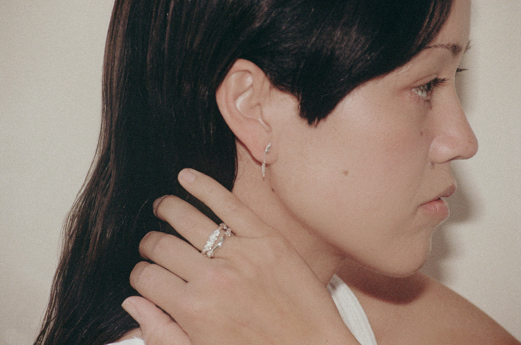 Bubbles + Chain Stud