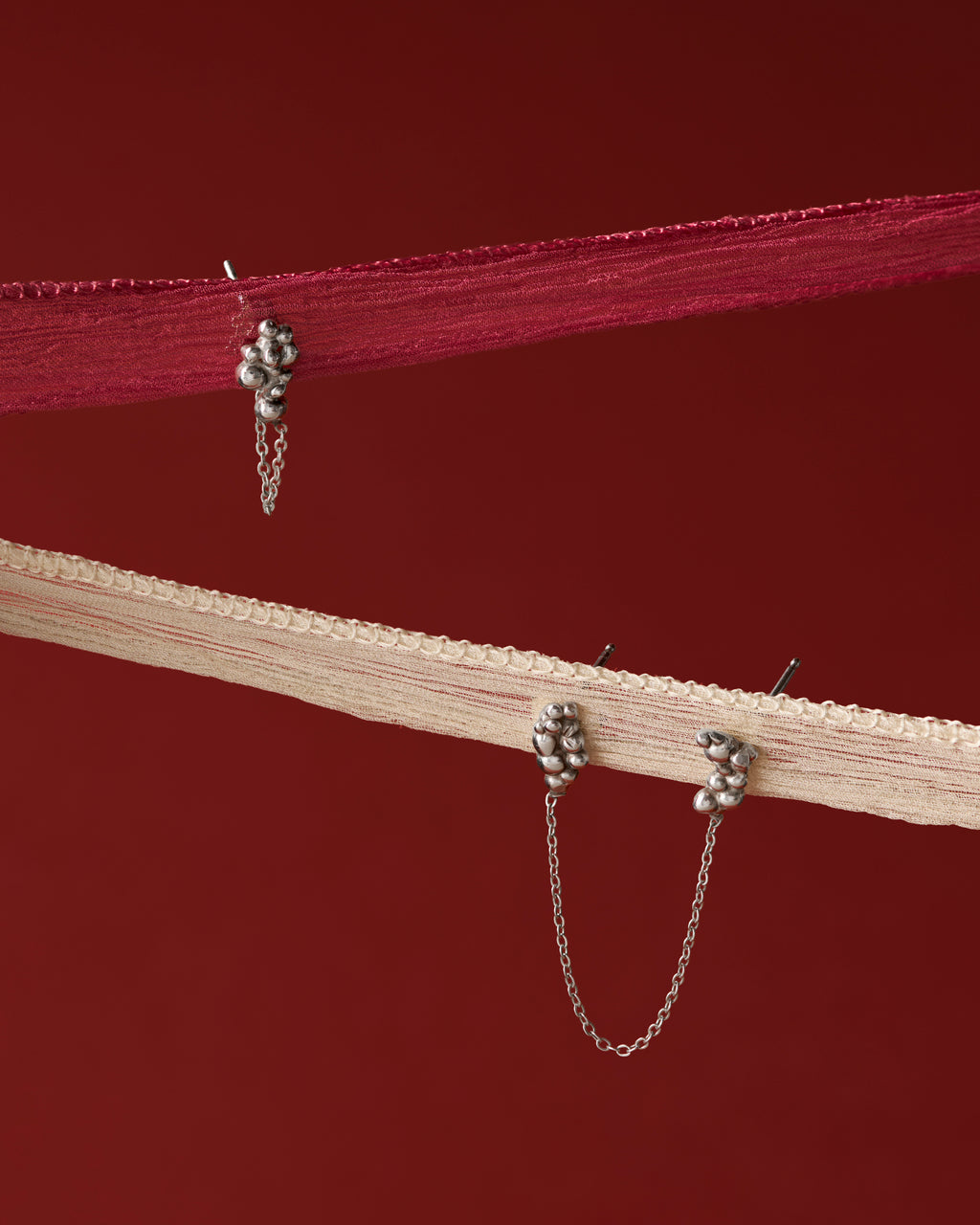 Bubbles + Chain Stud